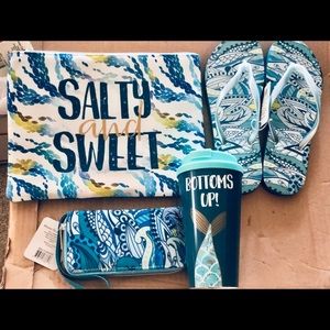 Getaway summer accessories bundle